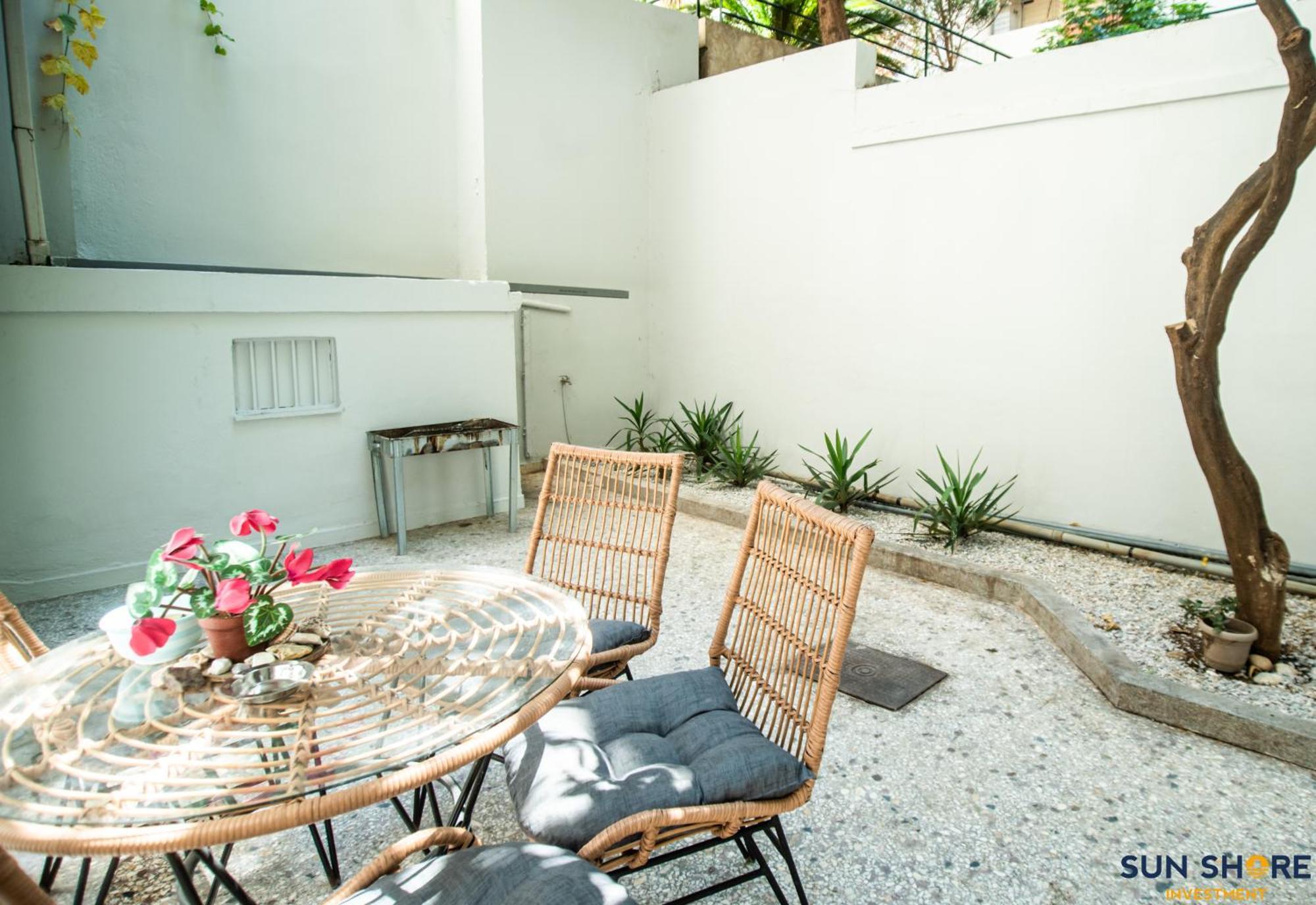 Explore Greece From Apartment With Private Garden Chalkís Exteriér fotografie